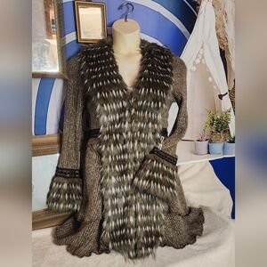 Elegant Faux Fur Trimmed Women's Cardigan